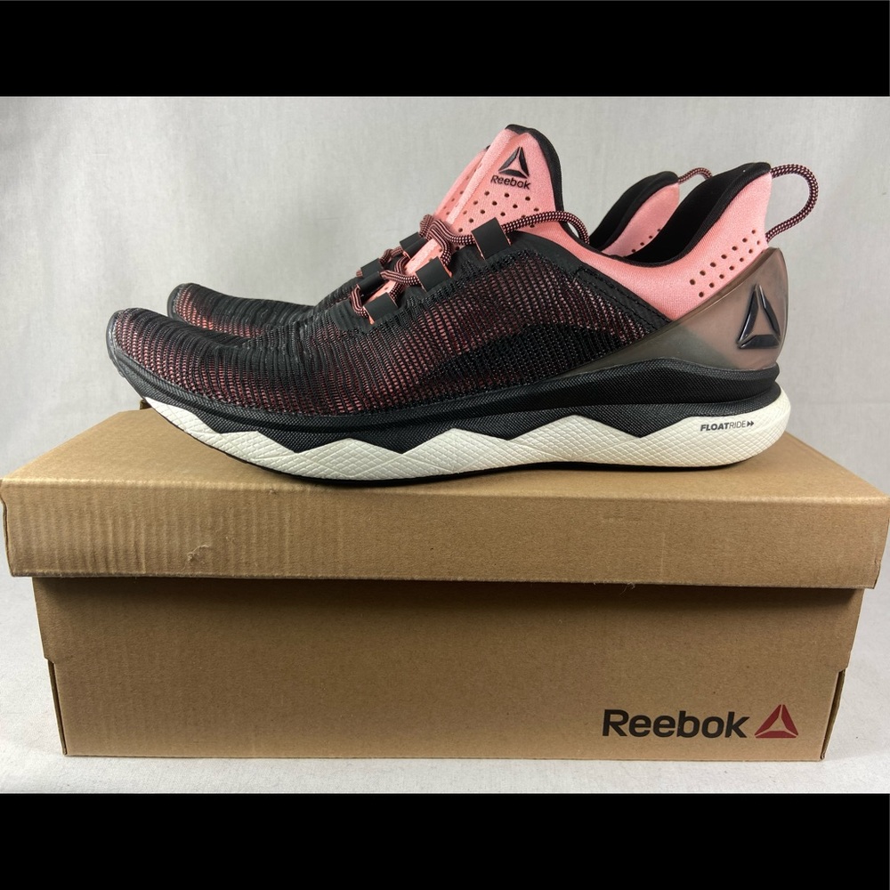 Reebok Women Pink Black 8.5 Floatride Smooth Running Shoes